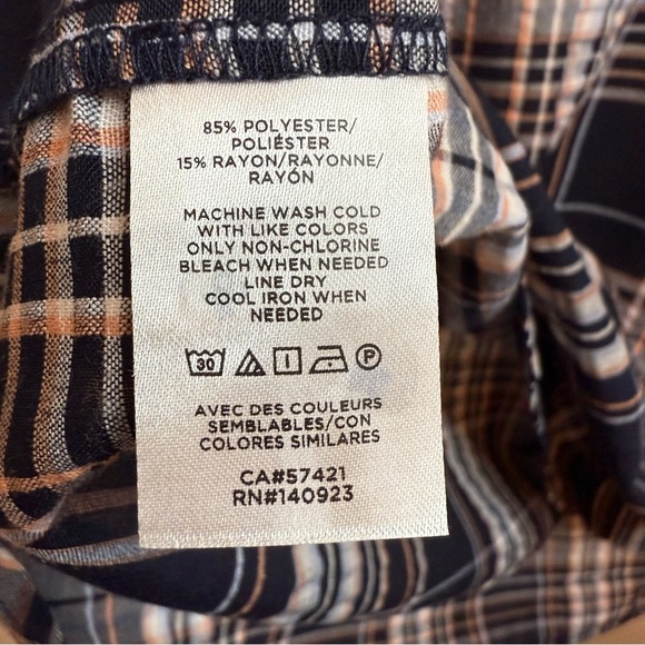 LOFT Navy and White Plaid Ruffle Sleeve Top - Picture 5 of 7